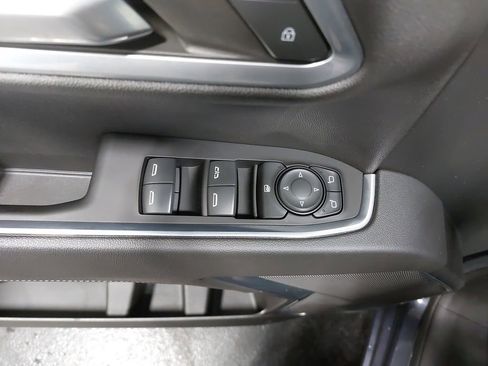 Used 2022 Chevrolet Silverado 1500 LT image 28