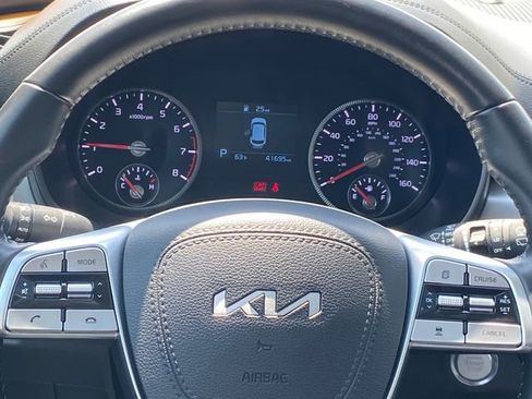 Used 2022 Kia Telluride S AWD/4WD image 8