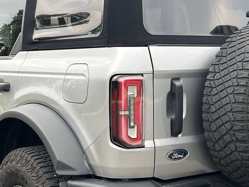 Used 2022 Ford Bronco Wildtrak AWD/4WD image 17