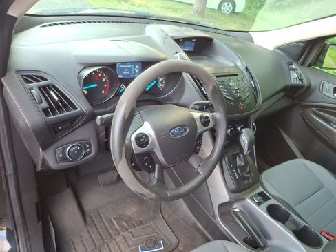 Used 2014 Ford Escape SE AWD/4WD image 10