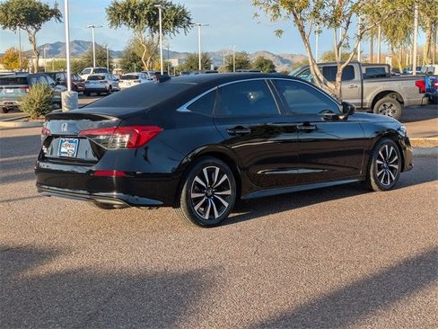Used 2023 Honda Civic EX image 6