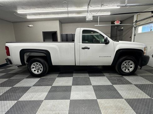 Used 2013 Chevrolet Silverado 1500 W/T image 6