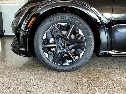 New 2025 Kia EV6 GT-Line RWD image 13