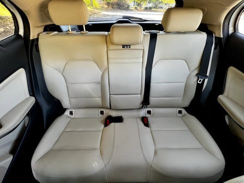 Used 2015 Mercedes-Benz GLA 250 4MATIC w/ Premium Package image 30