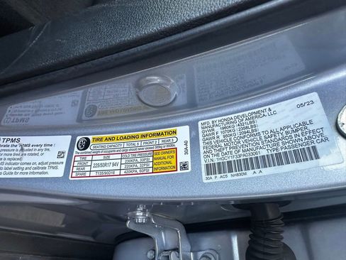 Used 2023 Honda Accord EX image 17