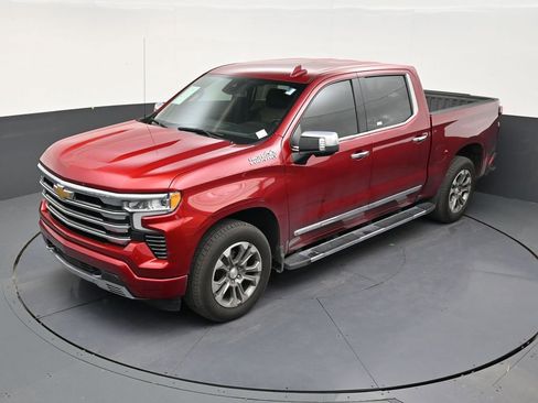 Used 2024 Chevrolet Silverado 1500 High Country RWD image 12