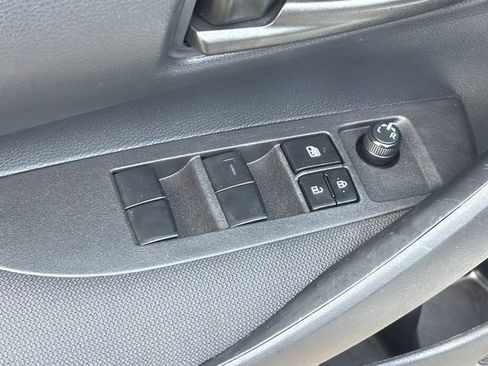 Used 2024 Toyota Corolla LE w/ LE Convenience Package FWD image 13