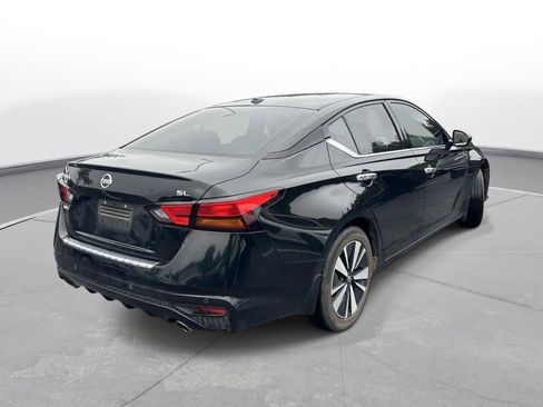 Used 2022 Nissan Altima 2.5 SL FWD image 6
