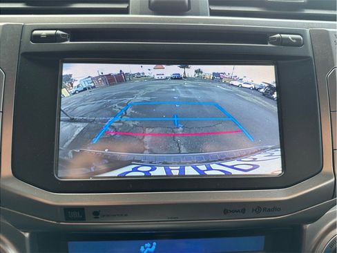 Used 2017 Toyota 4Runner Limited image 18