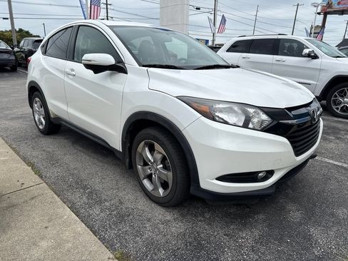 Used 2016 Honda HR-V EX image 3