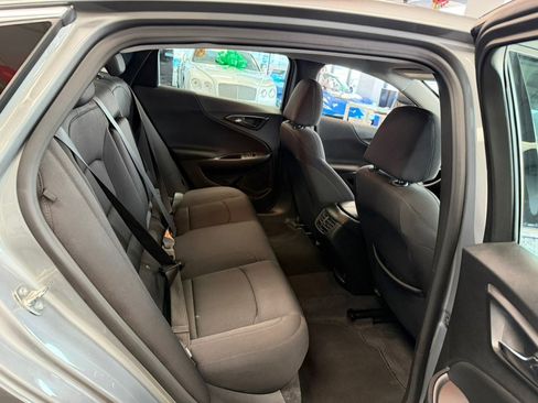 Used 2024 Chevrolet Malibu LT image 40