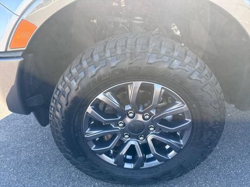 Used 2020 Ford Ranger Lariat w/ Equipment Group 501A Mid AWD/4WD image 9