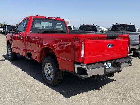 New 2026 Ford F250 XL w/ XL Chrome Package RWD image 5