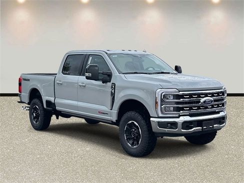 New 2026 Ford F350 Lariat w/ Tremor Off-Road Package image 3