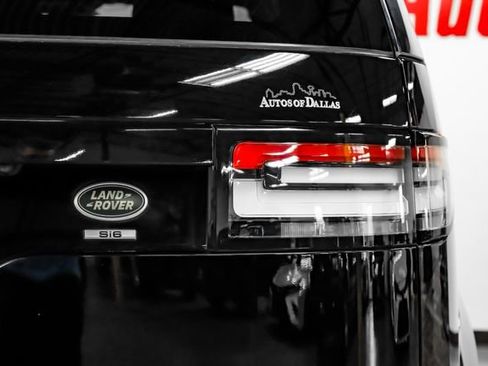 Used 2019 Land Rover Discovery SE image 54