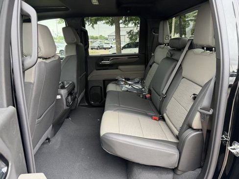 New 2026 Chevrolet Silverado 2500 ZR2 AWD/4WD image 26