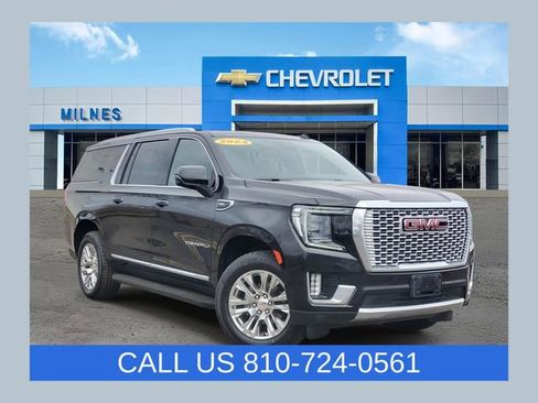 Certified 2024 GMC Yukon XL Denali AWD/4WD image 1