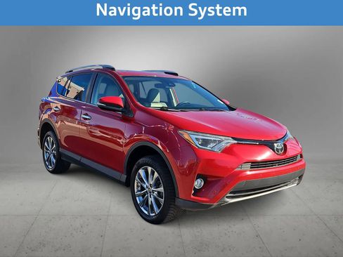 Used 2016 Toyota RAV4 Limited image 3