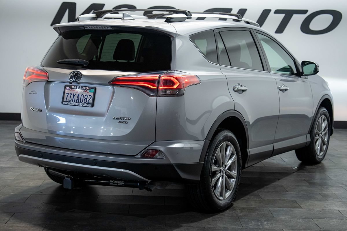 Used 2016 Toyota RAV4 Limited w/ Advanced Technology Package AWD/4WD image 2