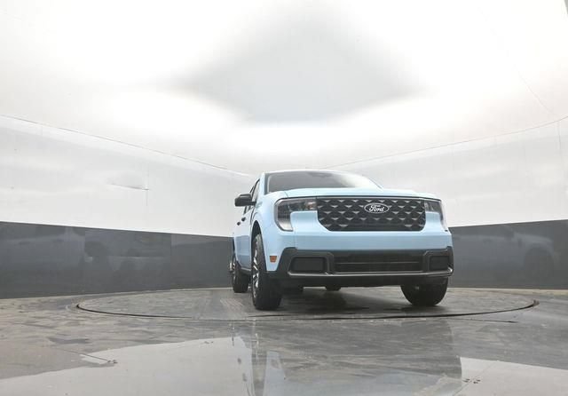 New 2026 Ford Maverick XLT w/ XLT Luxury Package FWD image 34