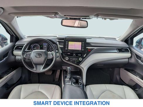 Used 2022 Toyota Camry SE w/ Cold Weather Package FWD image 20