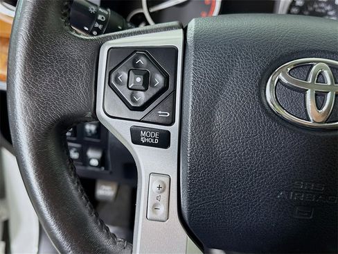 Used 2017 Toyota Tundra Platinum image 23