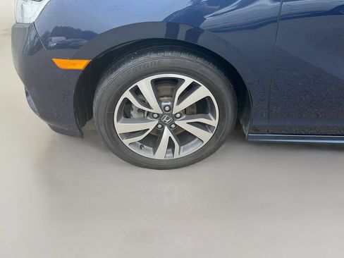 Used 2022 Honda Odyssey Touring image 34
