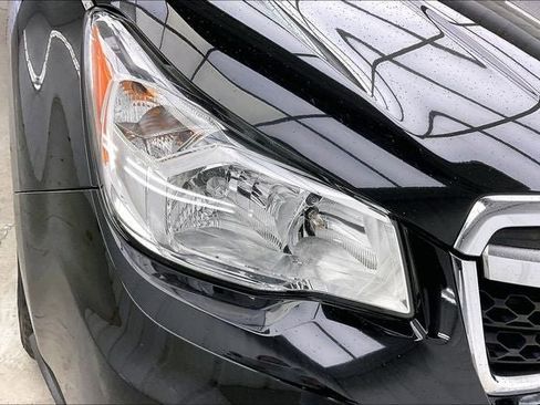 Used 2014 Subaru Forester 2.5i Premium w/ All-Weather Package image 26