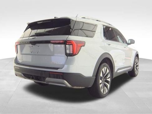 Used 2025 Ford Explorer Platinum w/ LUX Leather Package AWD/4WD image 7