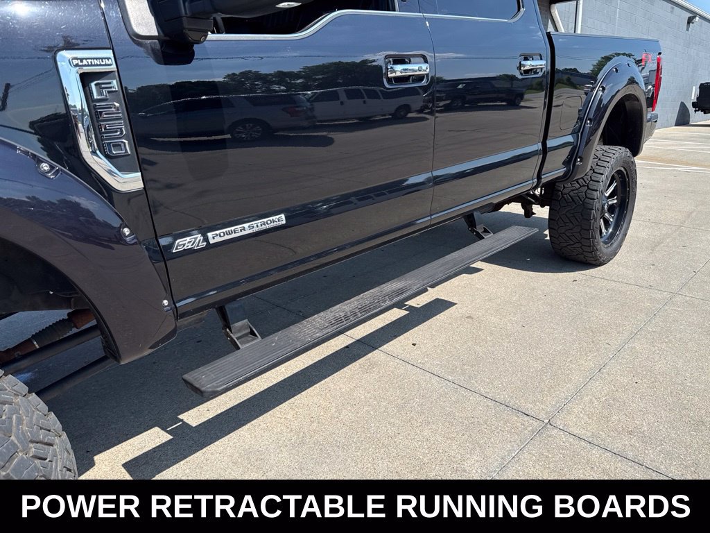 Used 2019 Ford F250 Platinum w/ Platinum Ultimate Package AWD/4WD image 22