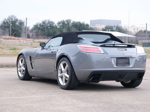 Used 2007 Saturn Sky Red Line image 11