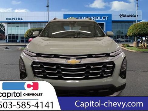 Used 2025 Chevrolet Equinox LT w/ Convenience Package II AWD/4WD image 8