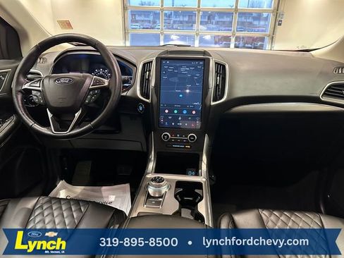 Used 2024 Ford Edge Titanium w/ Equipment Group 301A image 10