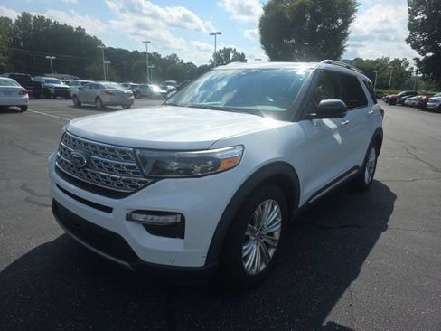 Used 2020 Ford Explorer Limited RWD image 4