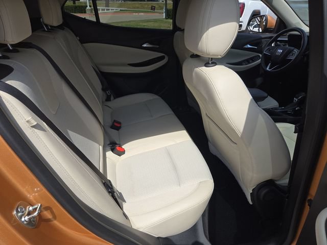 Used 2025 Buick Encore GX Preferred FWD image 24