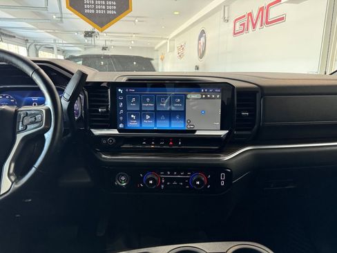 Certified 2023 Chevrolet Silverado 1500 LT image 18