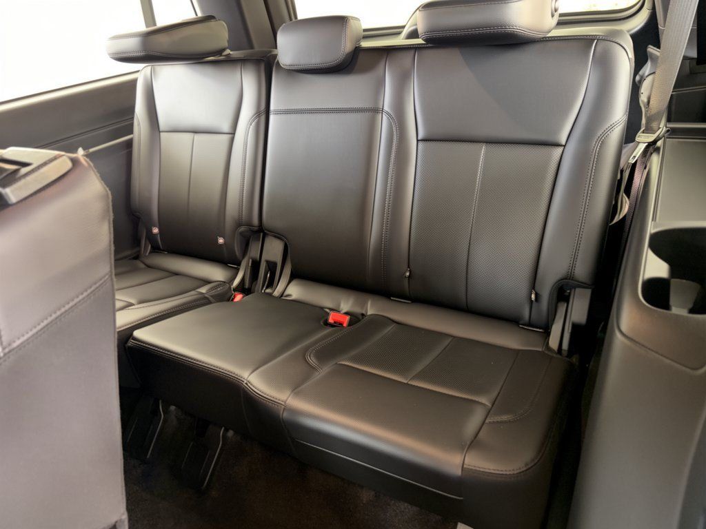 Used 2021 Ford Expedition Max XLT RWD image 32