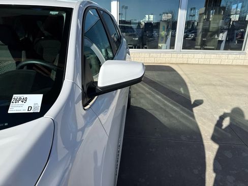 Certified 2024 Chevrolet Equinox LT image 8