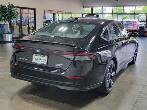 Used 2024 Honda Accord Sport image 5
