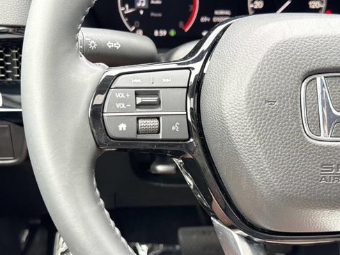 Used 2025 Honda CR-V EX-L image 10