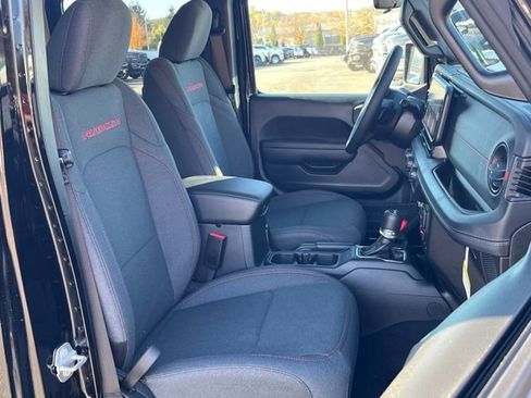 New 2025 Jeep Wrangler Unlimited Rubicon image 26