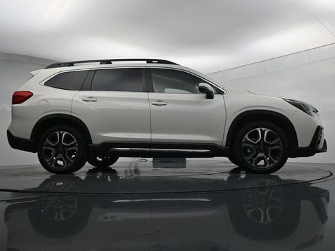 Used 2023 Subaru Ascent Limited AWD/4WD image 40