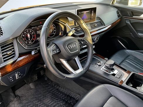 Used 2020 Audi Q5 2.0T Premium Plus w/ Premium Plus Package image 17