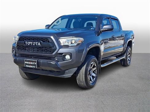 Used 2016 Toyota Tacoma SR5 w/ SR5 Appearance Package (SN) image 1