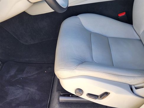 Used 2020 Volvo XC90 T5 Momentum w/ Protection Package Premier image 8