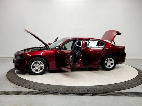 Used 2021 Dodge Charger SXT w/ Leather Interior Group image 12