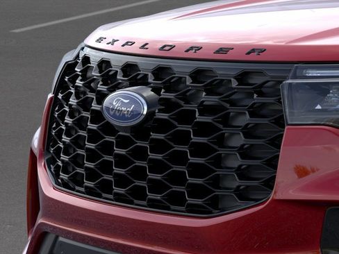 New 2026 Ford Explorer ST-Line w/ ST-Line Street Pack AWD/4WD image 17
