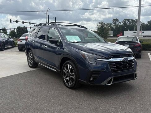 Certified 2024 Subaru Ascent Touring AWD/4WD image 3