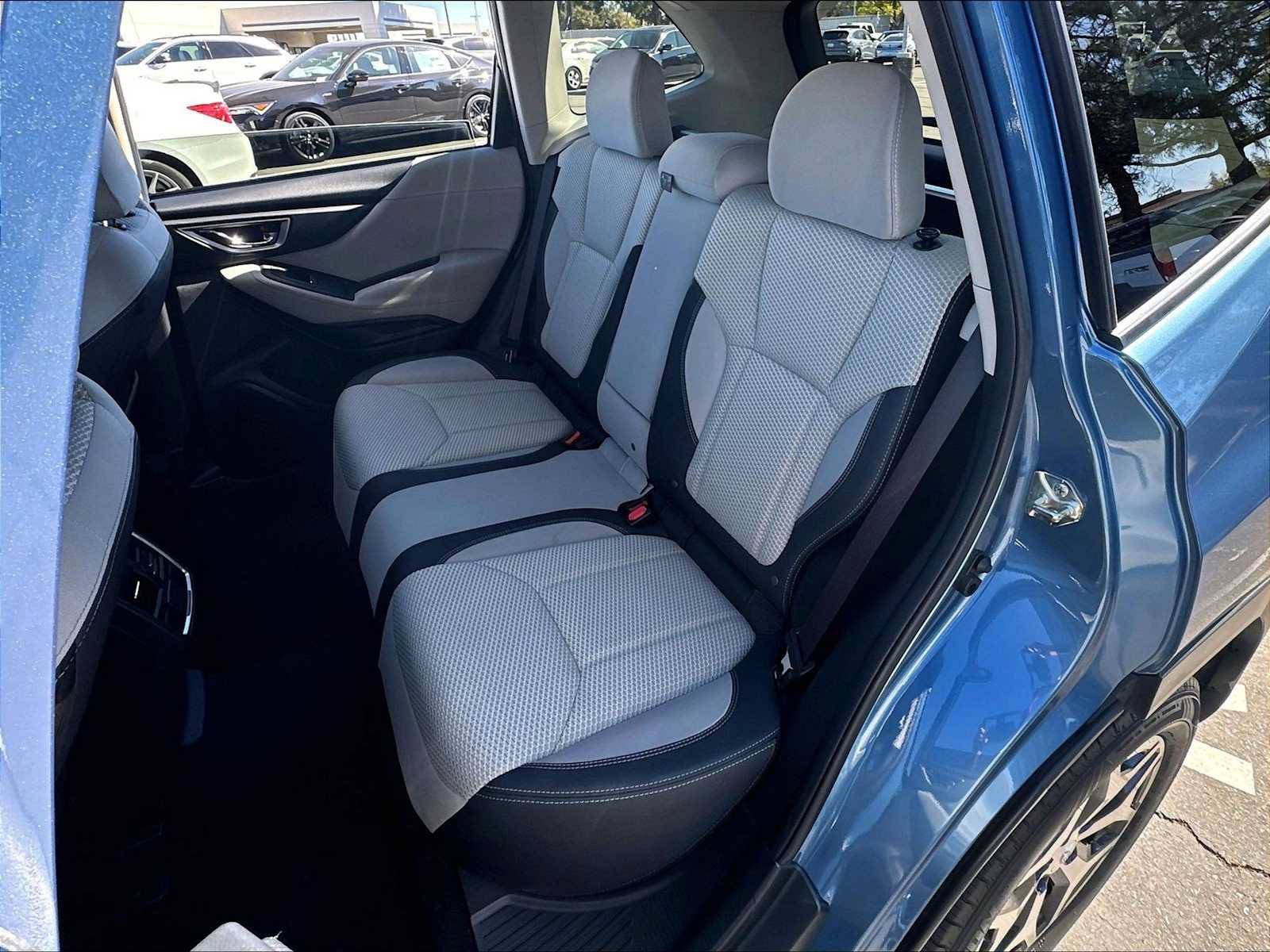 Used 2019 Subaru Forester Premium AWD/4WD image 28