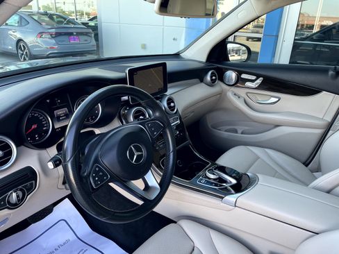 Used 2016 Mercedes-Benz GLC 300 image 13